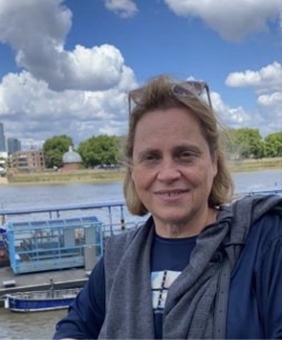 ד"ר דפנה מוניץ שנקר