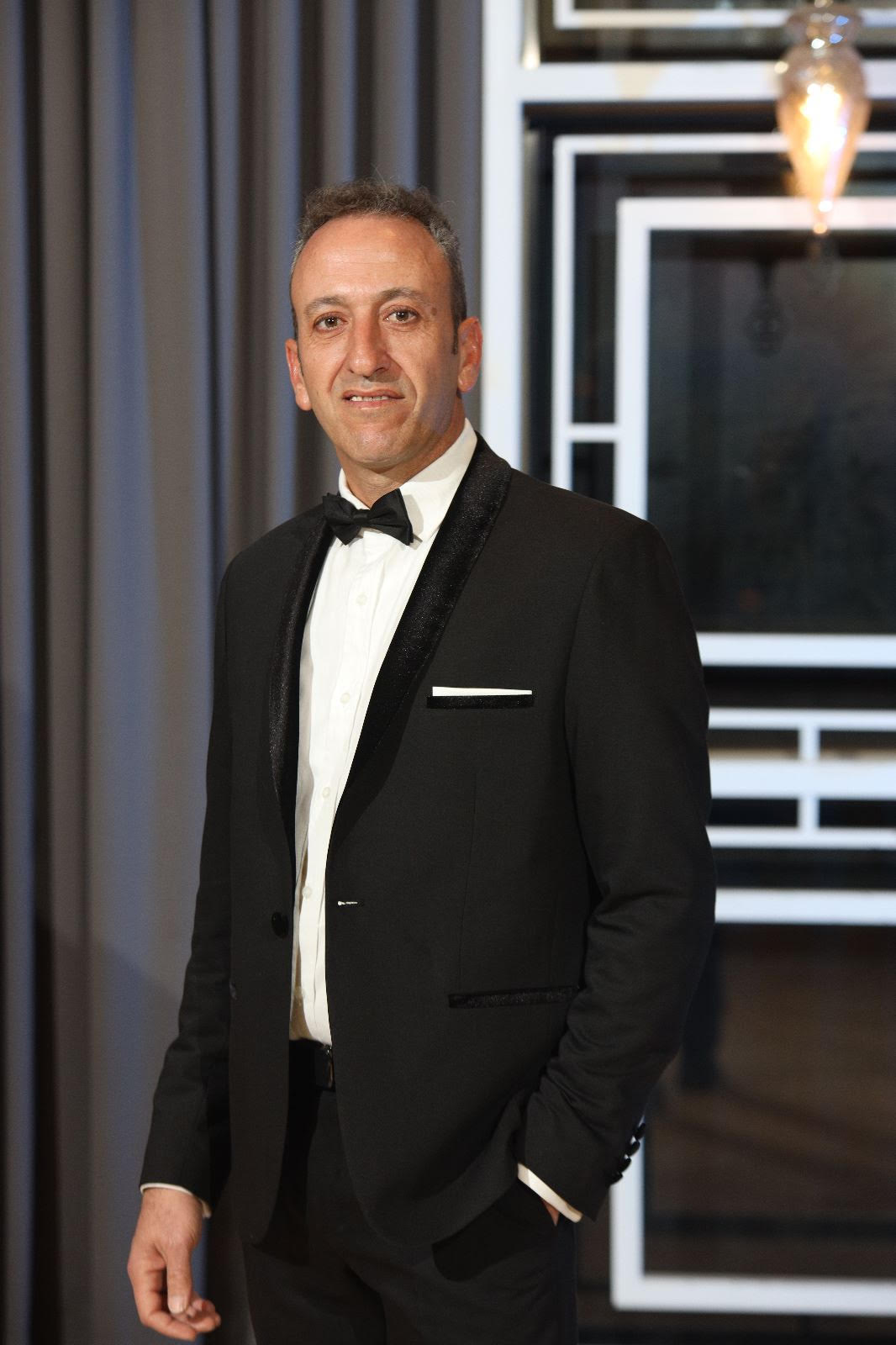 יניב שוקרון